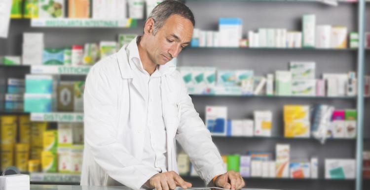 What do people think of community pharmacists? | Healthwatch