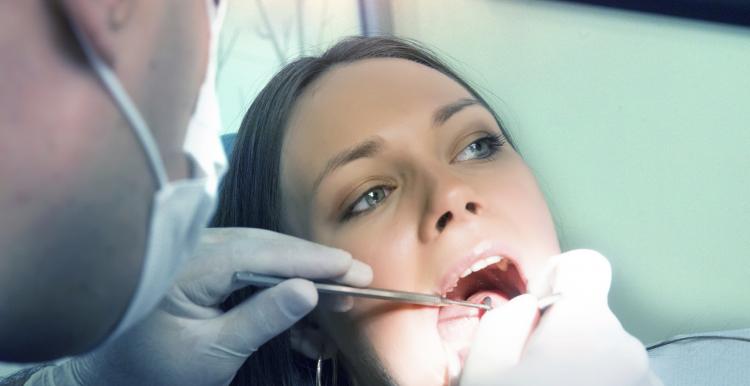 Recovery of NHS dental care too slow to help thousands left in pain |  Healthwatch